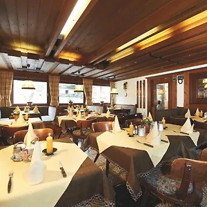 Peter 3* Saalbach
